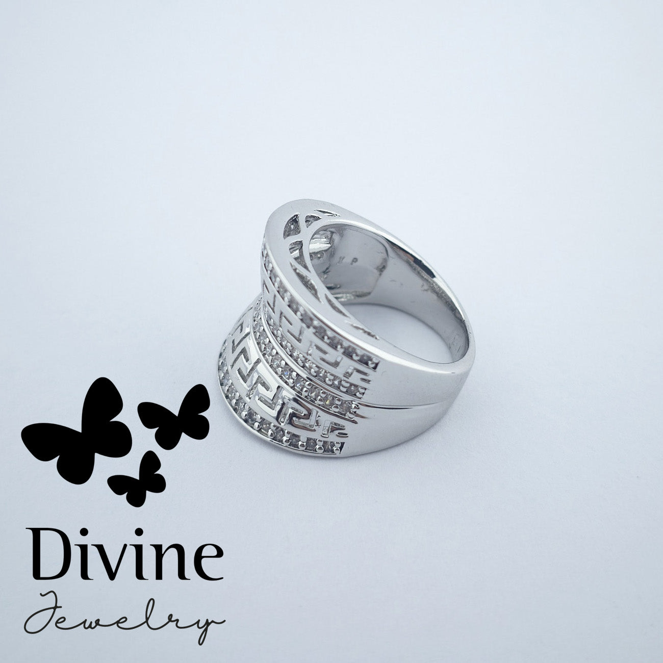 The Divine Ring of Athenian Grace